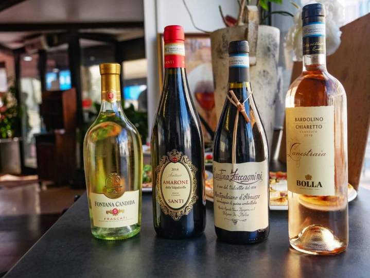 Volcano Lounge, c’est l’endroit idéal pour prendre un verre et se détendre après le travail. En toute occasion, découvrez et faites-vous plaisir avec notre sélection de boissons à la carte